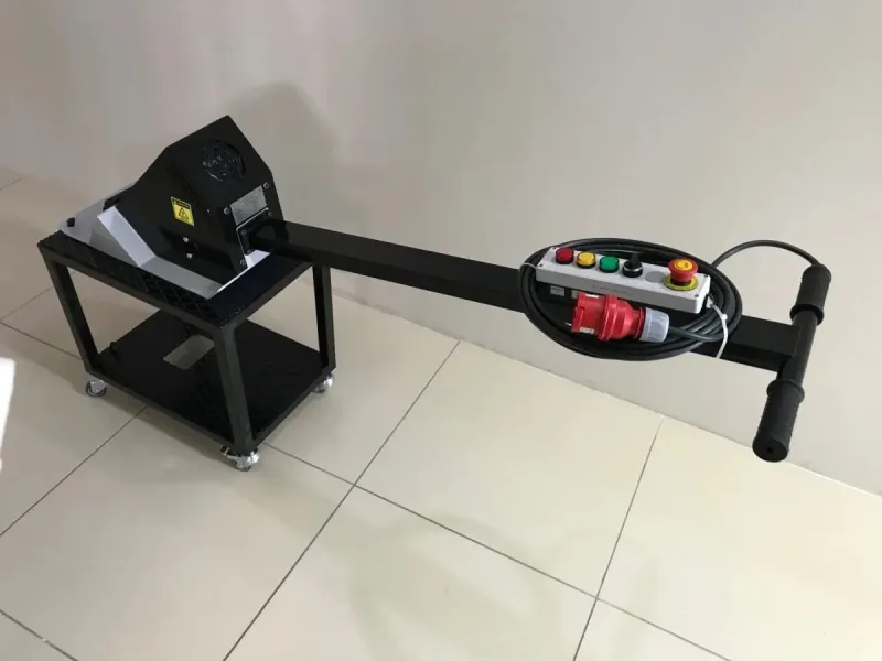 Laser slat cleaner